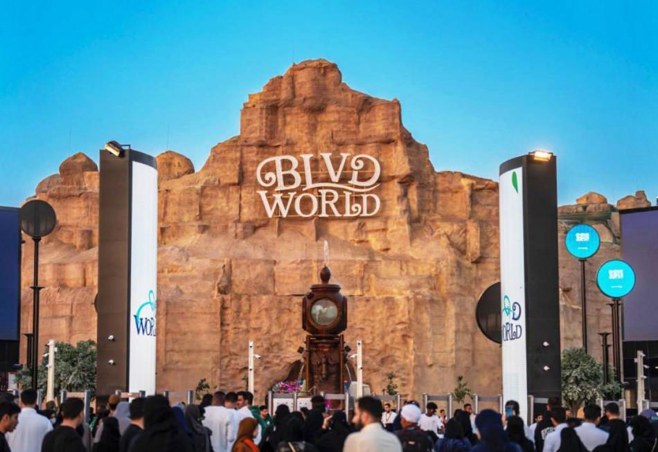 Boulevard World Image 1