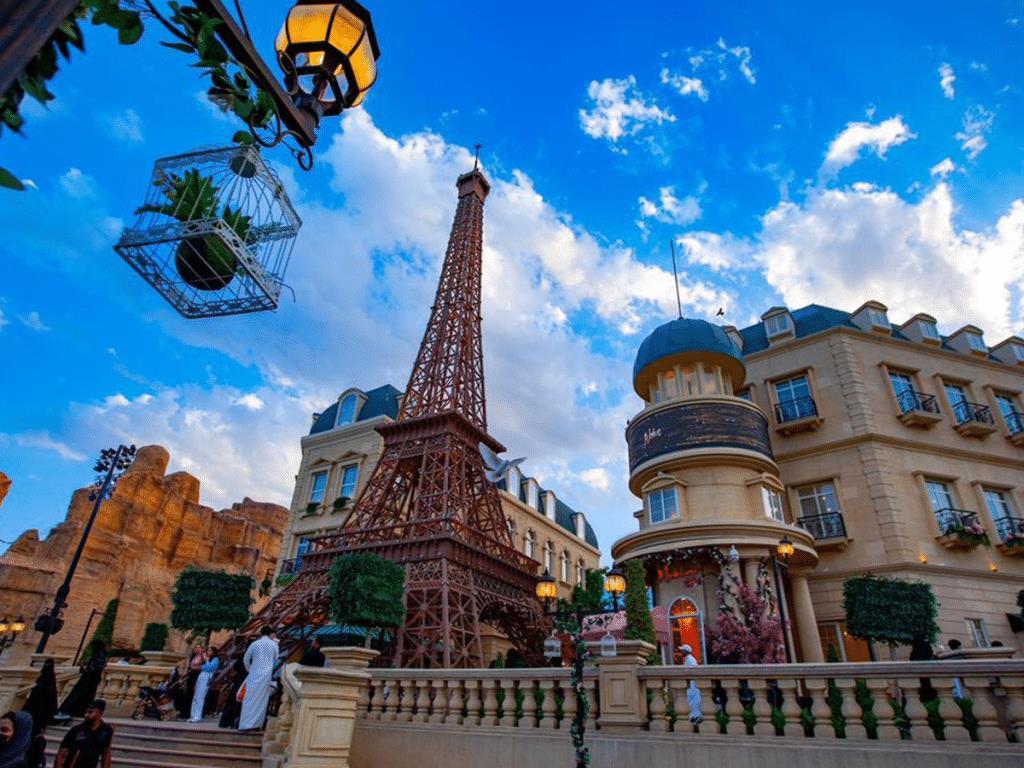 Boulevard World Image 3